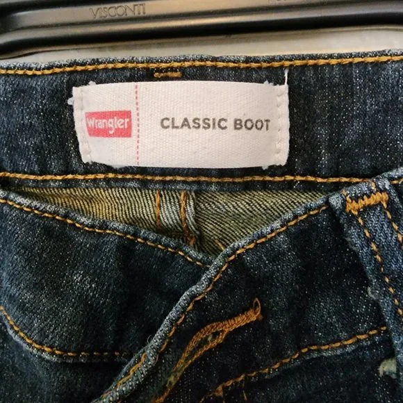 Boy's Wrangler Blue Jeans - Picture 4 of 13